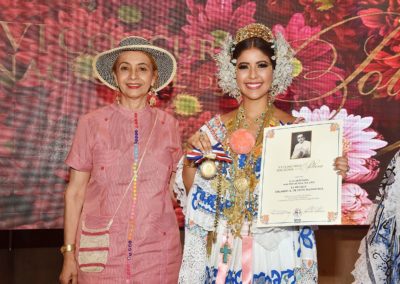 BELLA HERMINIA GONZÁLEZ DE CEDEÑO -  PREMIO “EDGARDO DE LEÓN”